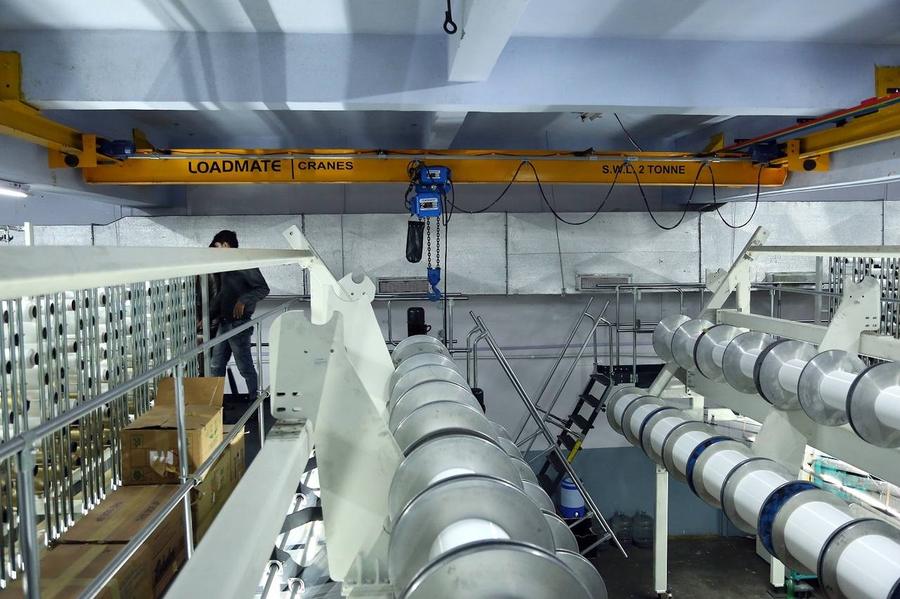 Under-Slung Crane